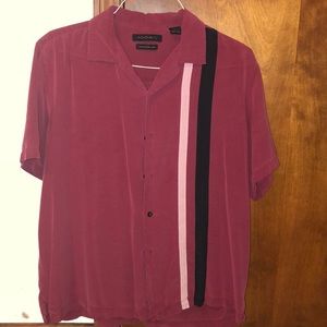 Casual button down short sleeve shirt